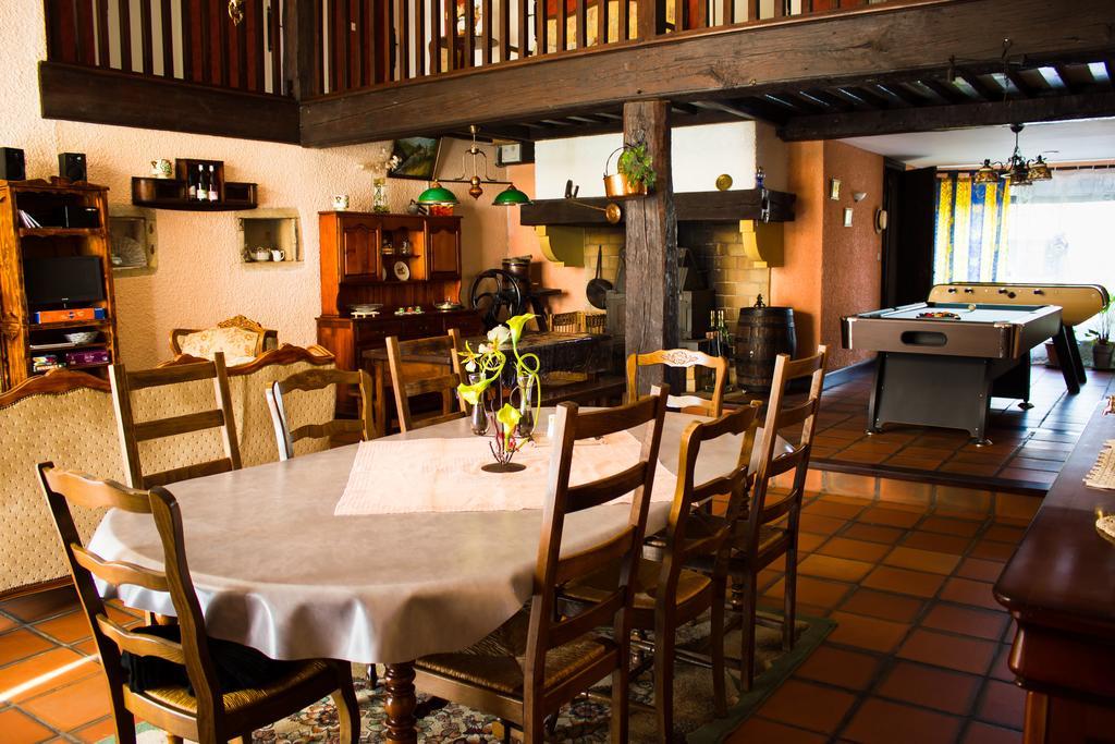 Bed and Breakfast Aux Ronzieres Pouilly-sous-Charlieu Pokoj fotografie